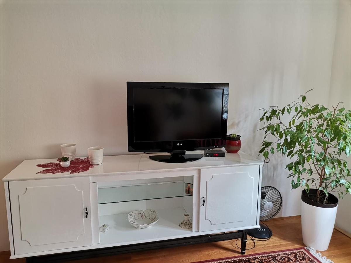 Kelizual Apartment Gornji Milanovac Ngoại thất bức ảnh